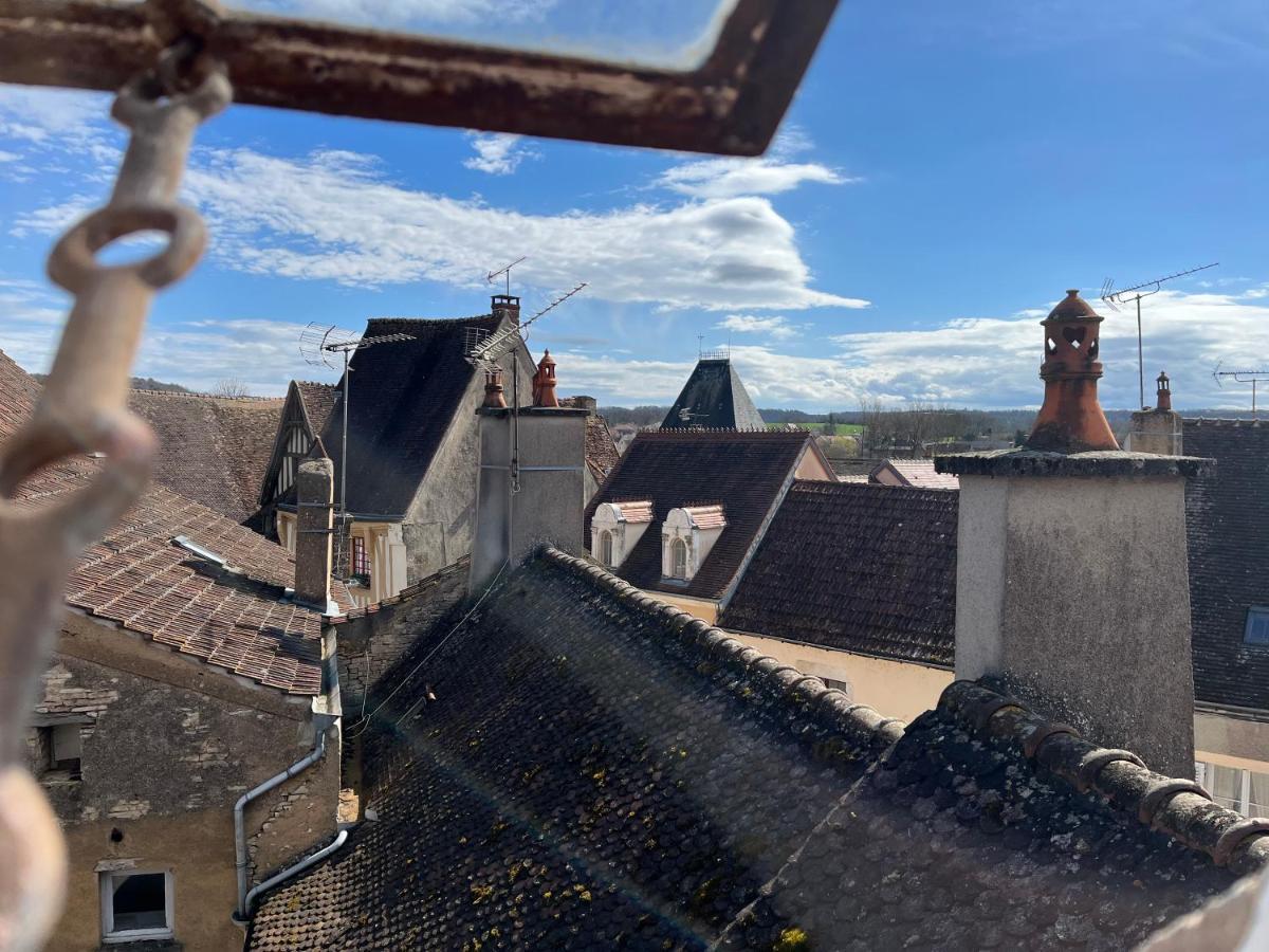 La Maison Des Corporations Noyers-sur-Serein