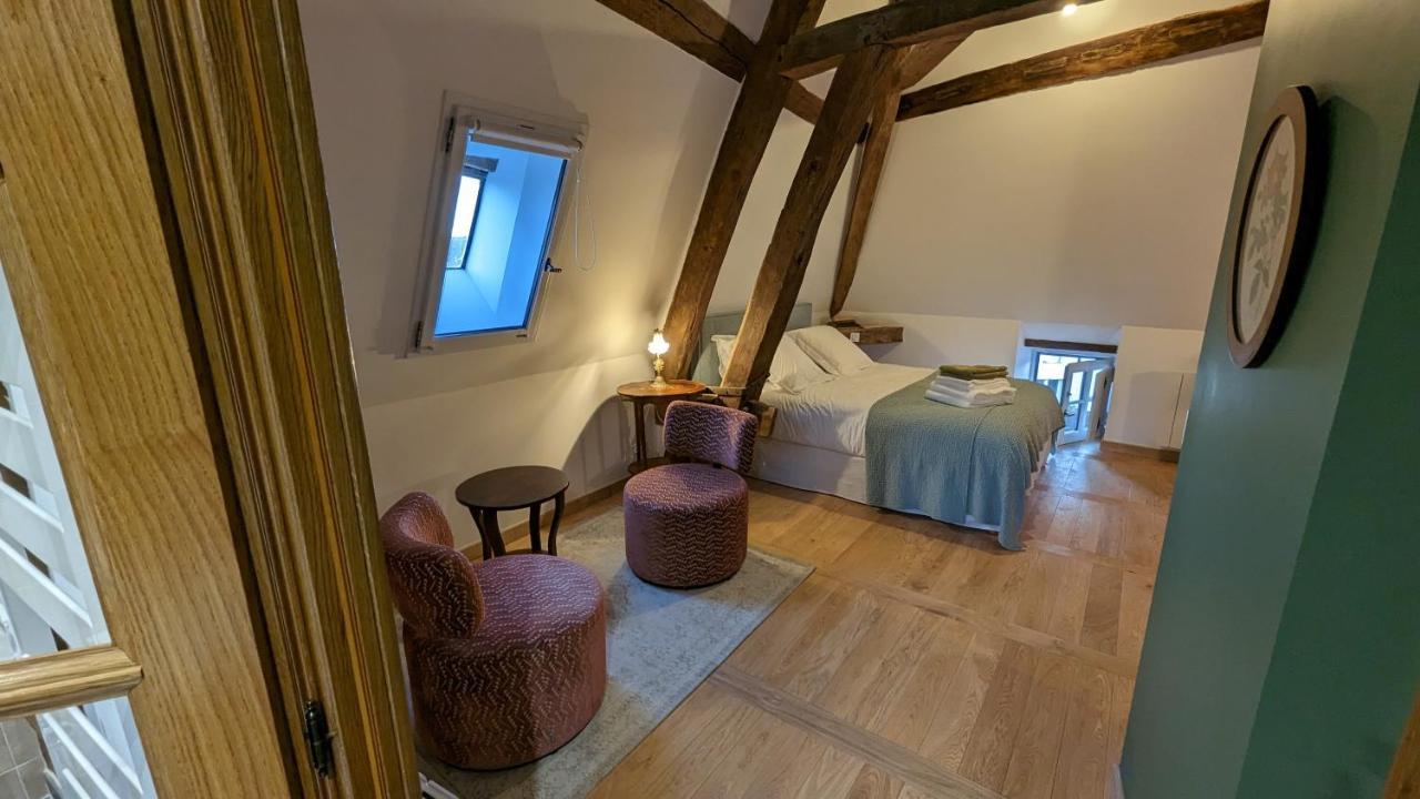 La Maison Des Corporations 4* Noyers-sur-Serein