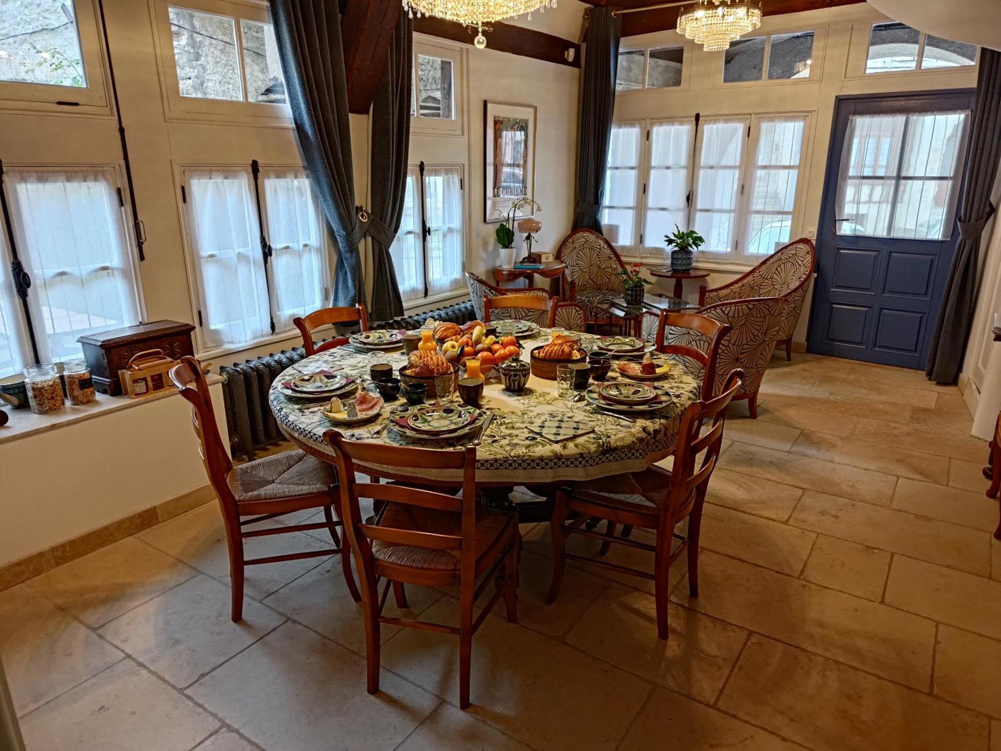 Bed & Breakfast La Maison Des Corporations