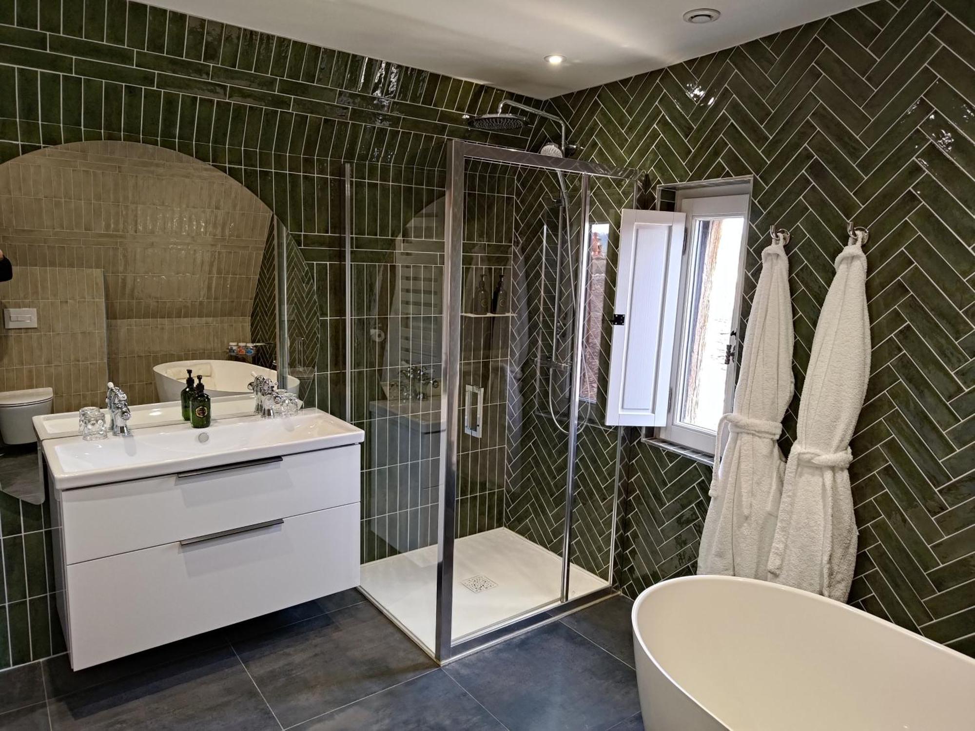 La Maison Des Corporations Bed & Breakfast