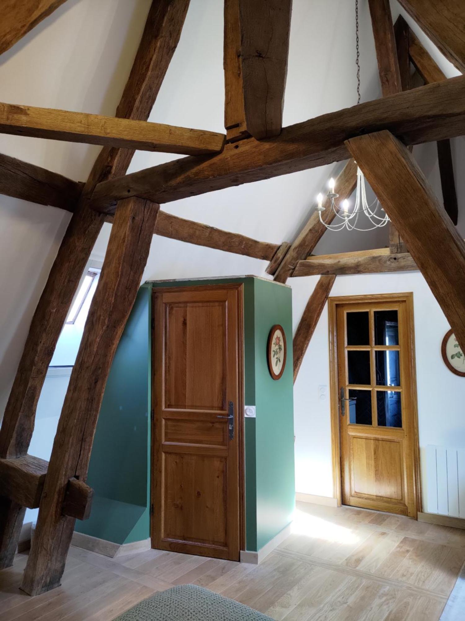Bed & Breakfast La Maison Des Corporations 4*